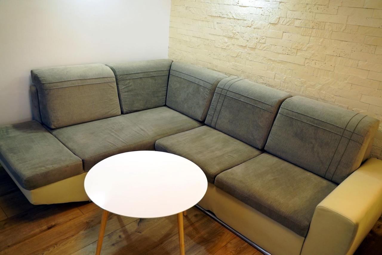 Apartament Naleczow Dom Pod Orzechami מראה חיצוני תמונה